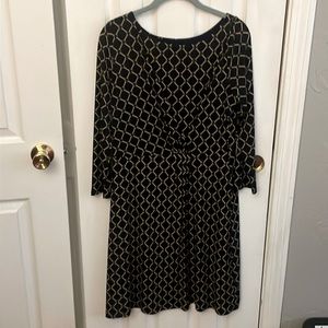 Beautiful  dress for work …